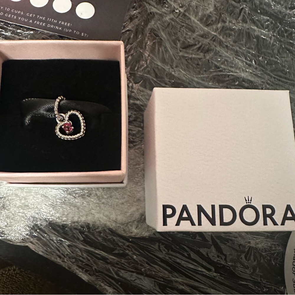 Pandora moment silver heart dangle, Ruby